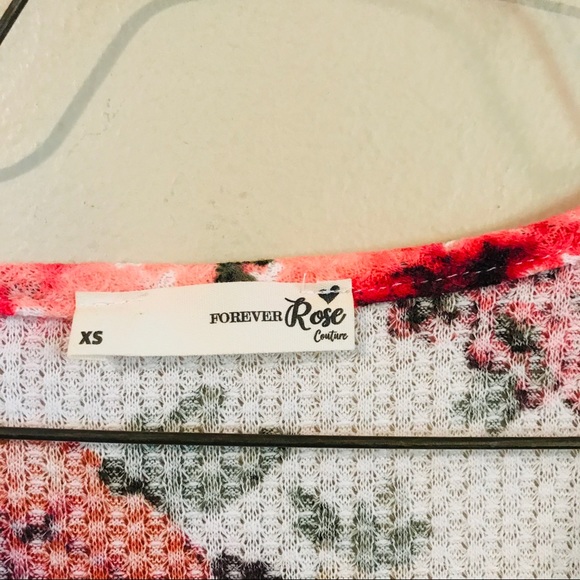 NWT Floral Waffle Knit Tie Front Top - Picture 3 of 7